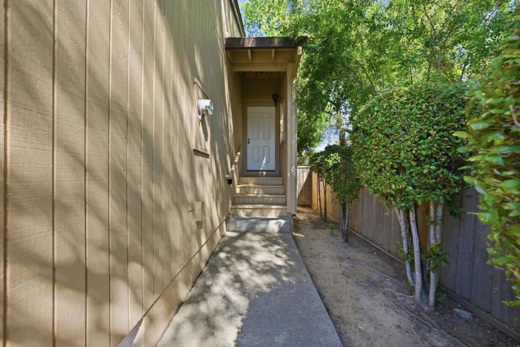 22475 Mcclellan Road