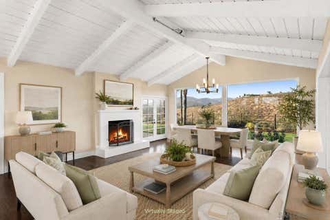 Photo of 16551 Zumaque St, Rancho Santa Fe, CA 92067 (MLS # 260014436SD)
