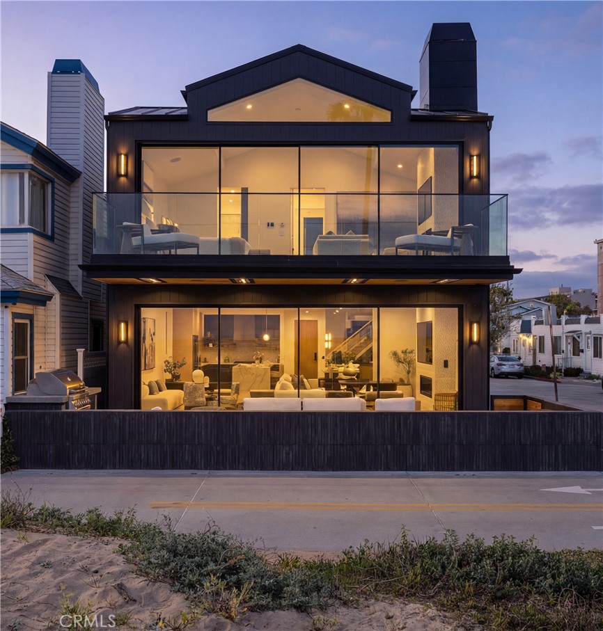 218 E Oceanfront