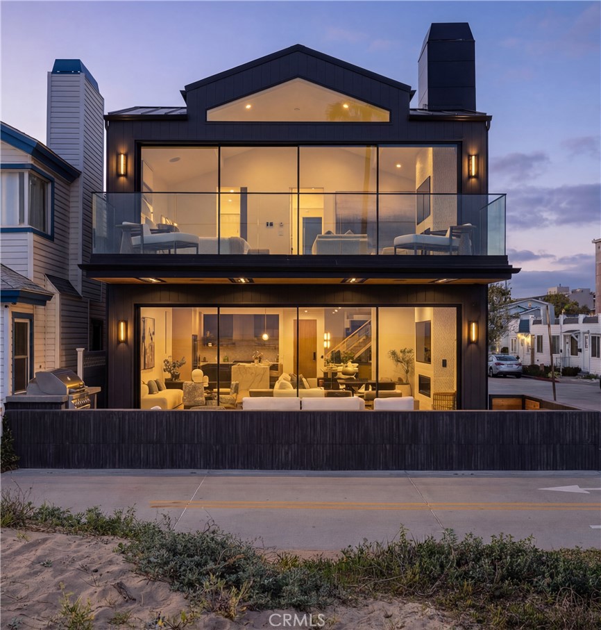 218 E Oceanfront