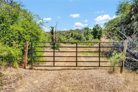 Photo of 10525 Wagner Rd, Lower Lake, CA 95457 (MLS # LC26070763)