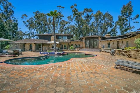 Photo of 15390 Las Planideras, Rancho Santa Fe, CA 92067 (MLS # NDP2504869)