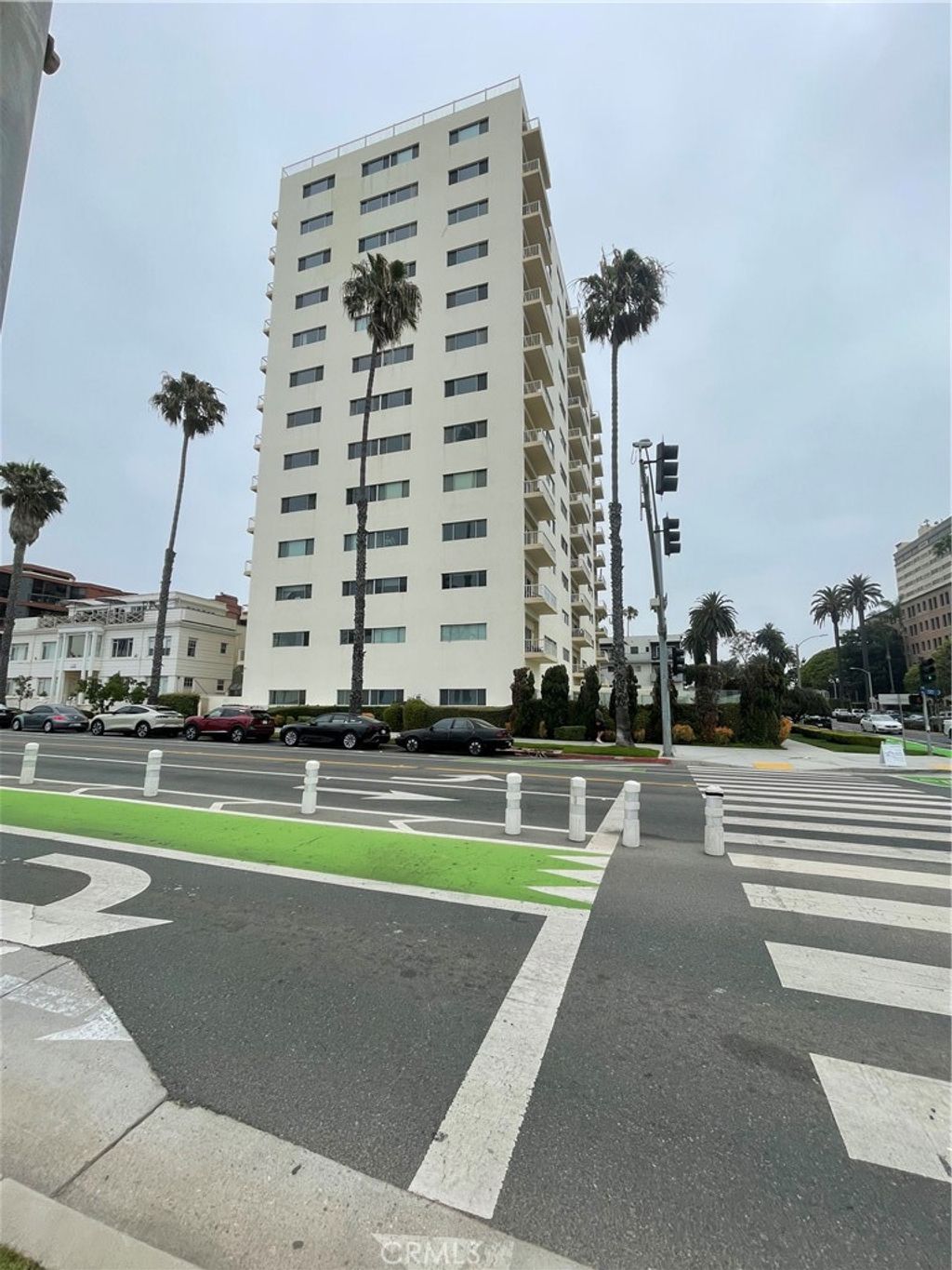 Photo of 101 California AVE #1104, Santa Monica, CA 90403 (MLS # DW26150042)