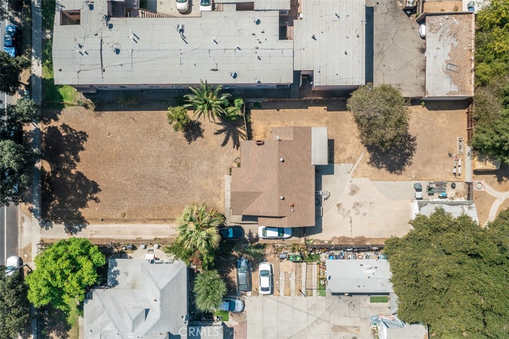 Pasadena, California, 91103, United States, 2 Bedrooms Bedrooms, ,2 BathroomsBathrooms,Residential,Active,2007959