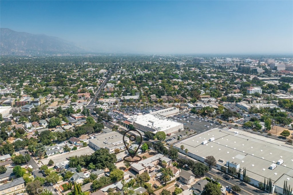 Pasadena, California, 91103, United States, 2 Bedrooms Bedrooms, ,2 BathroomsBathrooms,Residential,Active,2007959