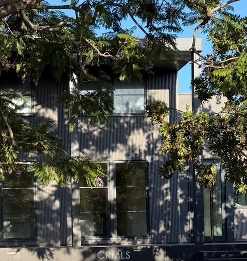 Photo of 2002 Virginia RD, Los Angeles, CA 90016 (MLS # CV26145033)