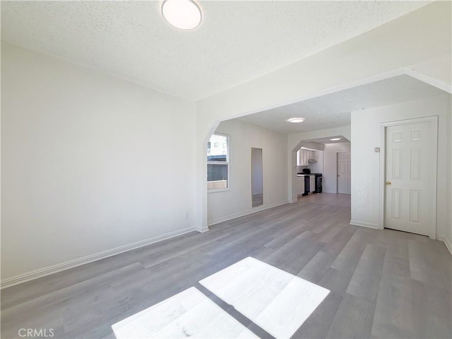 Brand new paint, new appliances such as a refrigerator, washer, dryer, gas range, and range hood,dish washer. RARE 1 Bedroom 2 Bathroom. Great for guests to have their owner separate bathroom to use. Welcome to 279 Parke Street, the unit offers comfort, privacy, and convenient access to local shops, restaurants, and freeways. With on-site parking and private laundry hookups, you'll enjoy both modern convenience and a central location. Square footage is approximate and provided for reference only. Tenant and Tenant's Agent to verify all information independently. For showing appointments, please TEXT or submit an inquiry via Zillow for the fastest response.

Minimum 1 Year Lease, 
Water and Trash are paid for by owner but tenant will reimburse owner via RUBS (Ratio Utility Billing System)
Gas and Electricity are also not included.
1 Parking Spot on Site.
Included appliances: Washer/Dryer/Refrigerator/Gas Range/Range Hood/Dish Washer.