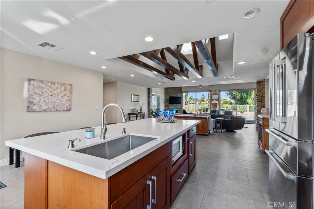 Palm Desert Country Club (32417) - Residential