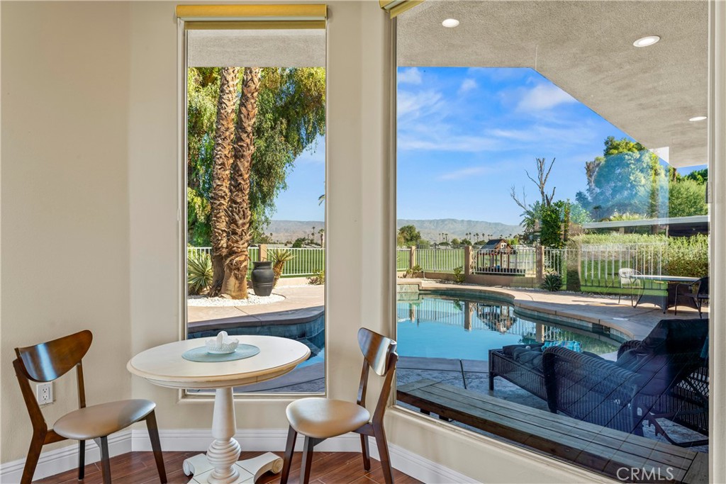 Palm Desert Country Club (32417) - Residential