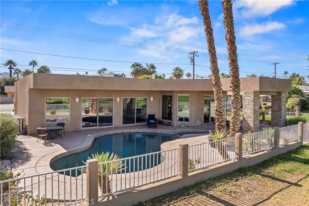 Palm Desert Country Club (32417) - Residential