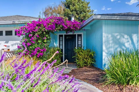 Photo of 200 Alamo Avenue, Santa Cruz, CA 95060 (MLS # ML82065200)