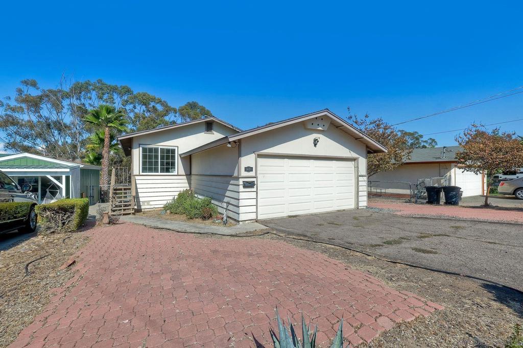 La Mesa - Residential