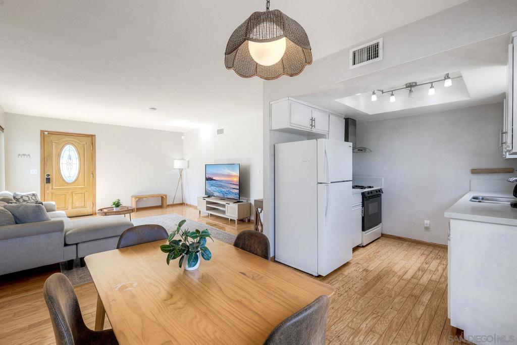 La Mesa - Residential