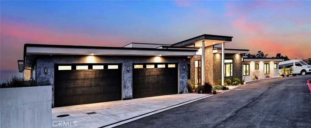 Photo of 7663 E Corto RD, Anaheim Hills, CA 92808 (MLS # PW26128167)
