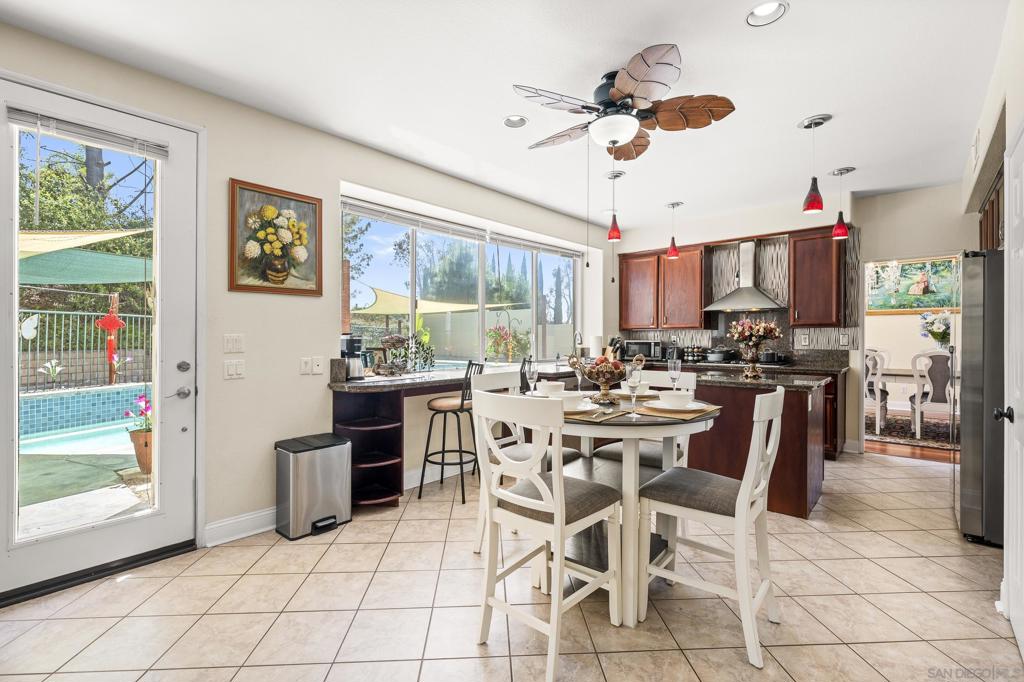 1313 Paseo Hermosa