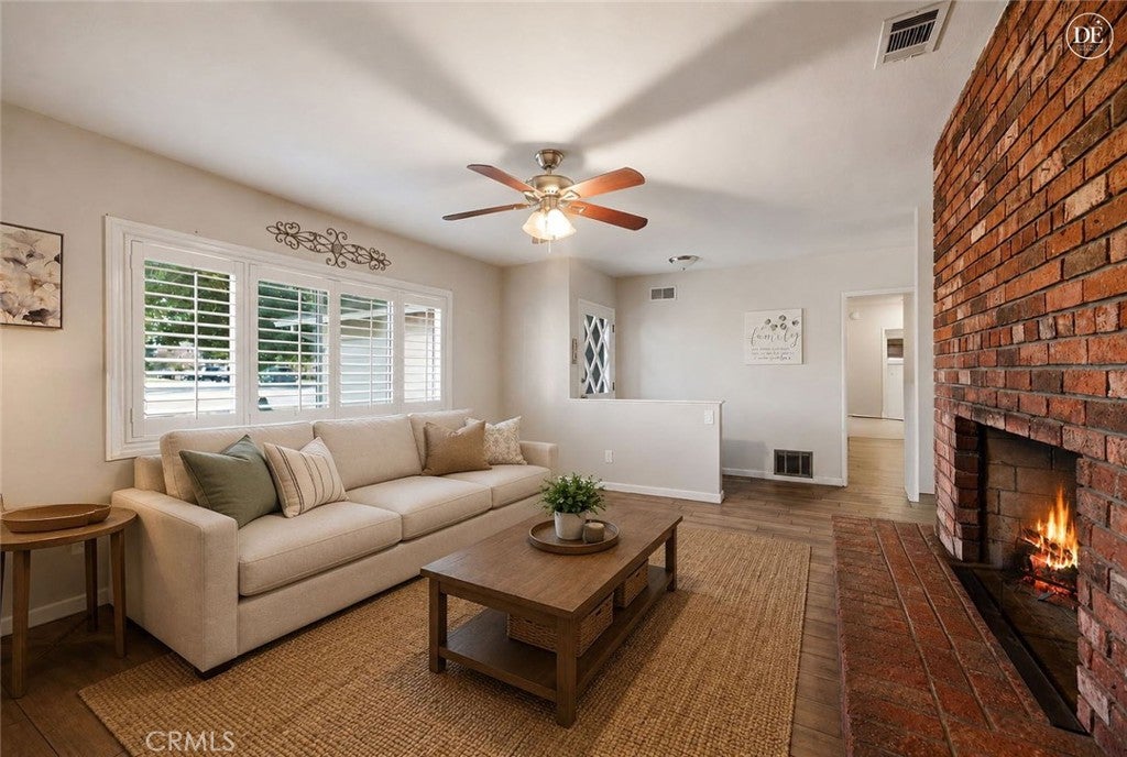 495 W C Street