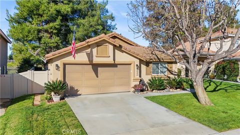 Photo of 43445 Corte Almeria, Temecula, CA 92592 (MLS # SW26059306)
