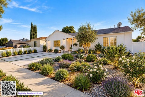 Photo of 17924 Duncan Street, Encino, CA 91316 (MLS # 26104622)
