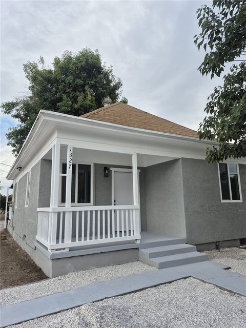 1327 Vine San Bernardino CA 92411