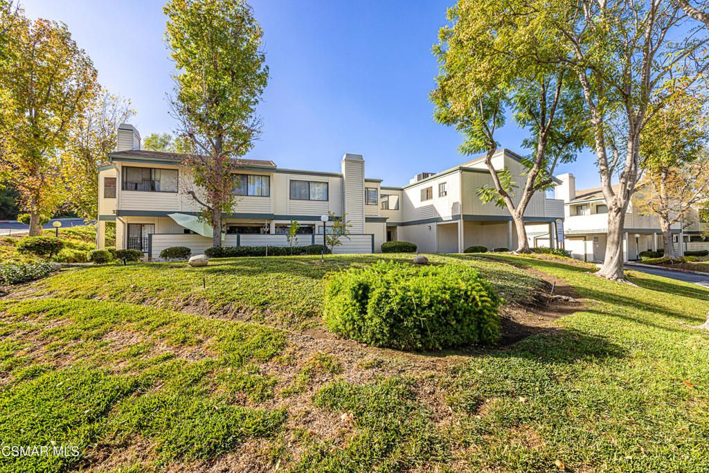 Photo of 10441 Newhome Avenue #5, Sunland, CA 91040 (MLS # 223004614)