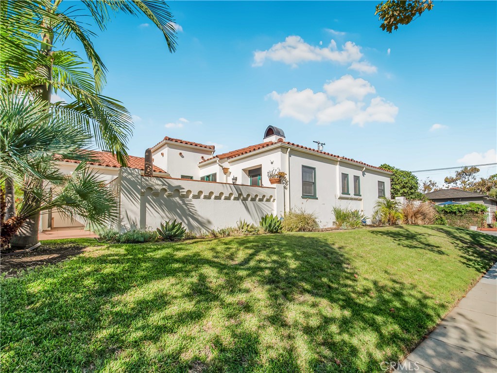Bixby Knolls (BK) - Residential
