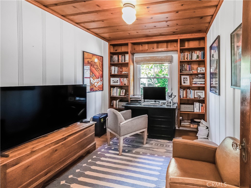 Bixby Knolls (BK) - Residential