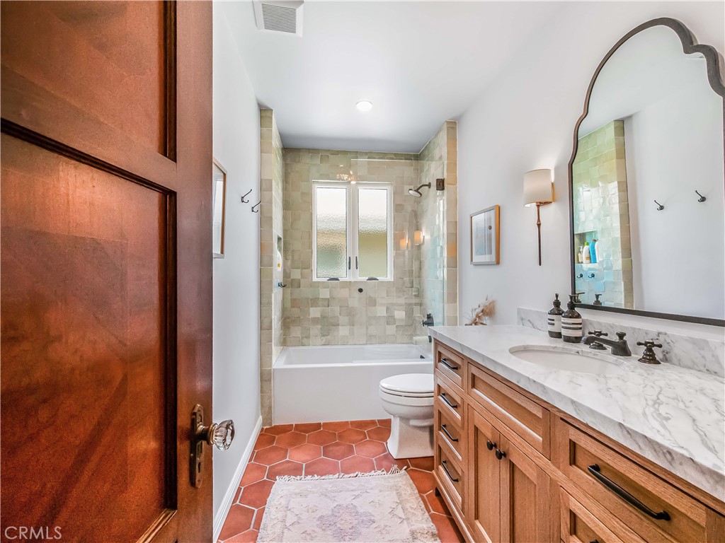 Bixby Knolls (BK) - Residential
