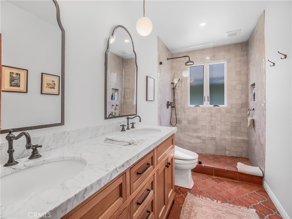 Bixby Knolls (BK) - Residential