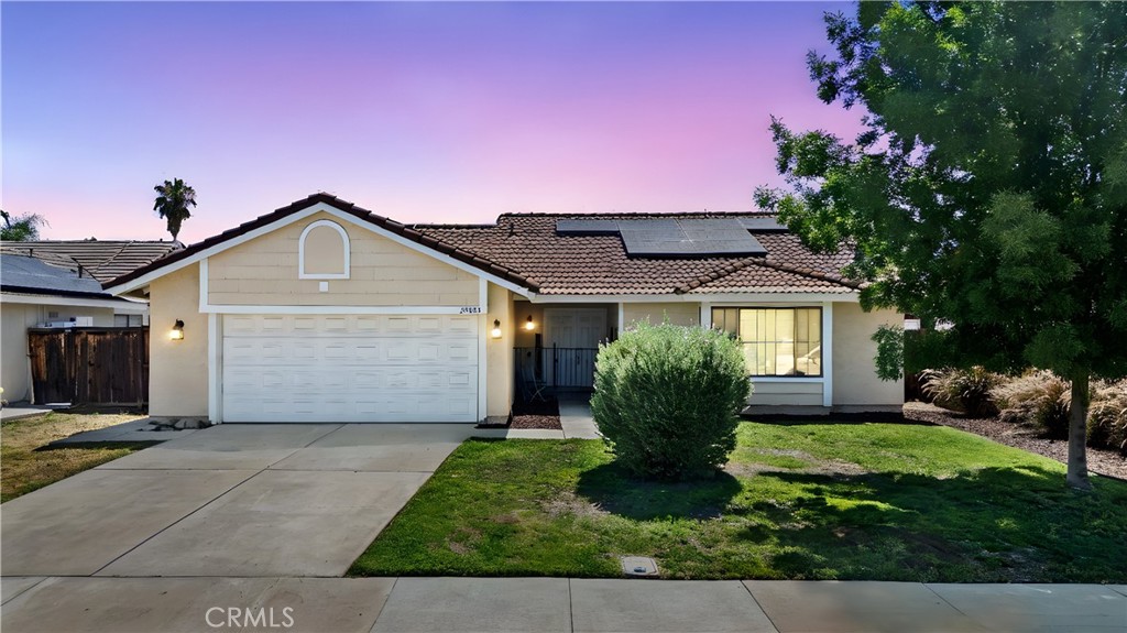 Charming Single-Story Home in the Heart of Menifee!
Welcome to this well-maintained 4-bedroom, 2-bathroom home, perfectly situated just moments from Menifee Town Center. Enjoy the convenience of no HOA and low taxes while living in one of the most desirable neighborhoods in the area.
This single-story gem features hardwood flooring throughout the kitchen and hallways, complemented by an upgraded kitchen complete with granite countertops, a stylish tile backsplash, and a spacious center island—ideal for both everyday living and entertaining.
The primary suite offers comfort and functionality, with cozy carpet, a generous walk-in closet, dual sinks, and a shower/tub combo. Three additional bedrooms provide plenty of space for family, guests, or a home office—two with carpet and one with hardwood flooring.
Step outside to a backyard designed for fun and relaxation, featuring a large covered patio and a spacious grass area—perfect for a playground, pool, or weekend gatherings.
Don’t miss your opportunity to own this beautiful home in a prime Menifee location!