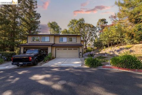 Tiny photo for 2407 Twinflower Ct CT, Martinez, CA 94553 (MLS # 41142206)