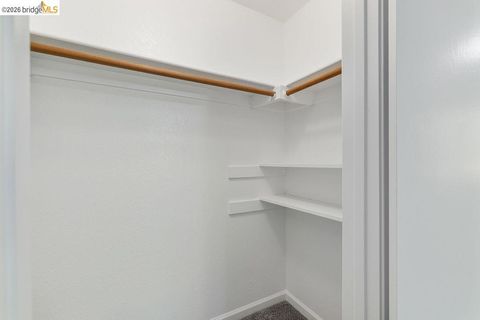 Tiny photo for 2407 Twinflower Ct CT, Martinez, CA 94553 (MLS # 41142206)