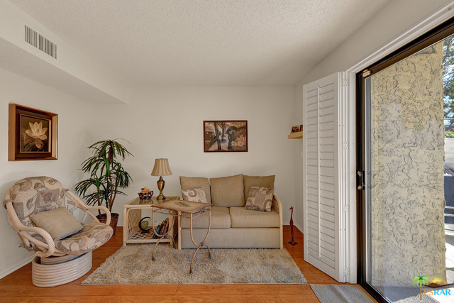 Villas De Las Flores - Residential