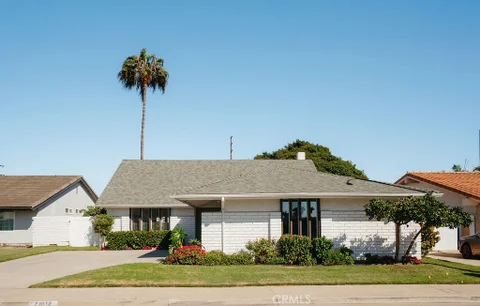 21072 Amberwick Ln, Huntington Beach, CA 92646 - MLS#: OC26212125