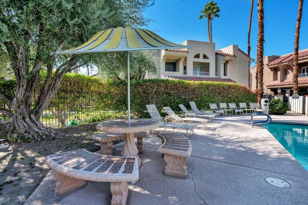 Photo of 2700 Lawrence Crossley Road #90, Palm Springs, CA 92264 (MLS # 219136383DA)