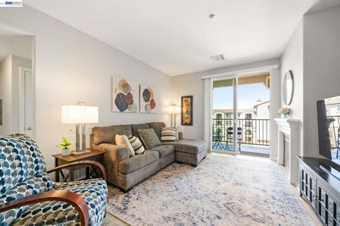 Photo of 3275 Dublin Blvd #415, Dublin, CA 94568 (MLS # 41132319)