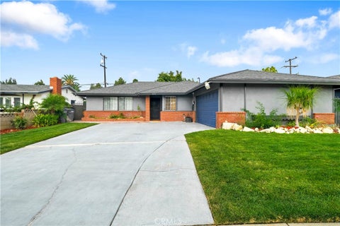 Photo of 19121 Dunbrooke AVE, Carson, CA 90746 (MLS # SB26186874)