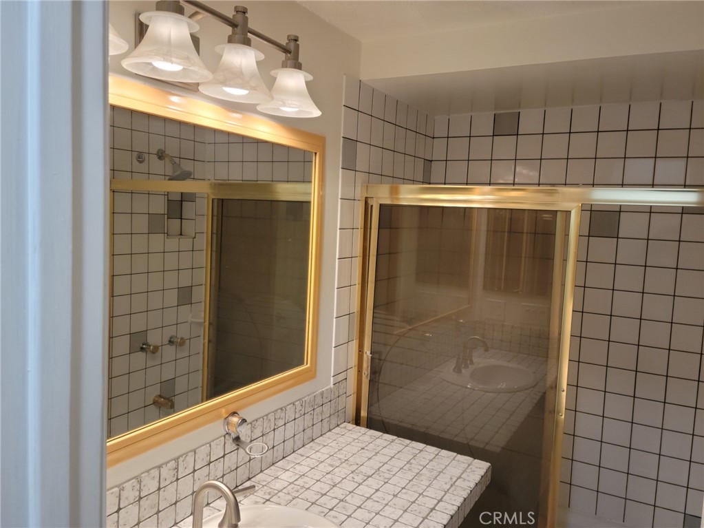 Huntington Village I (HVL1) - Residential Lease