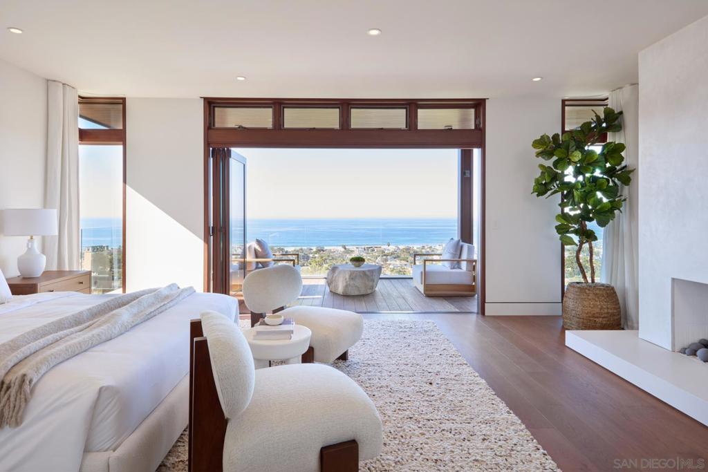 Del Mar - Residential