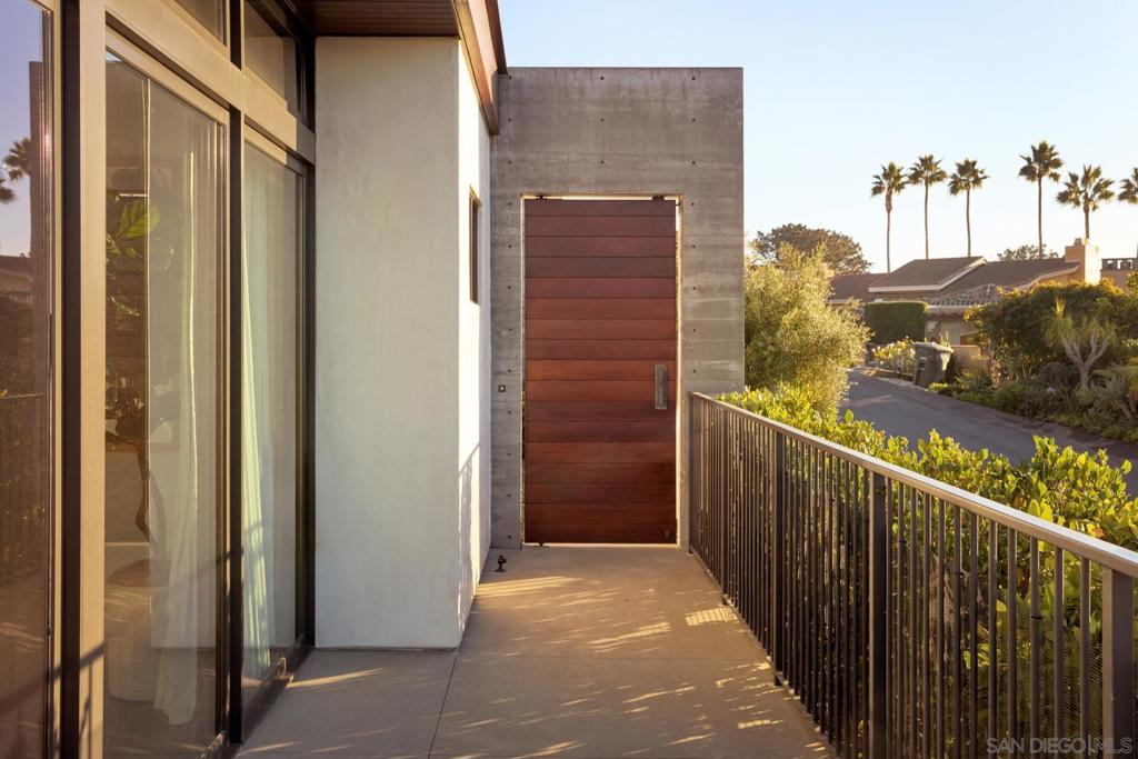 Del Mar - Residential