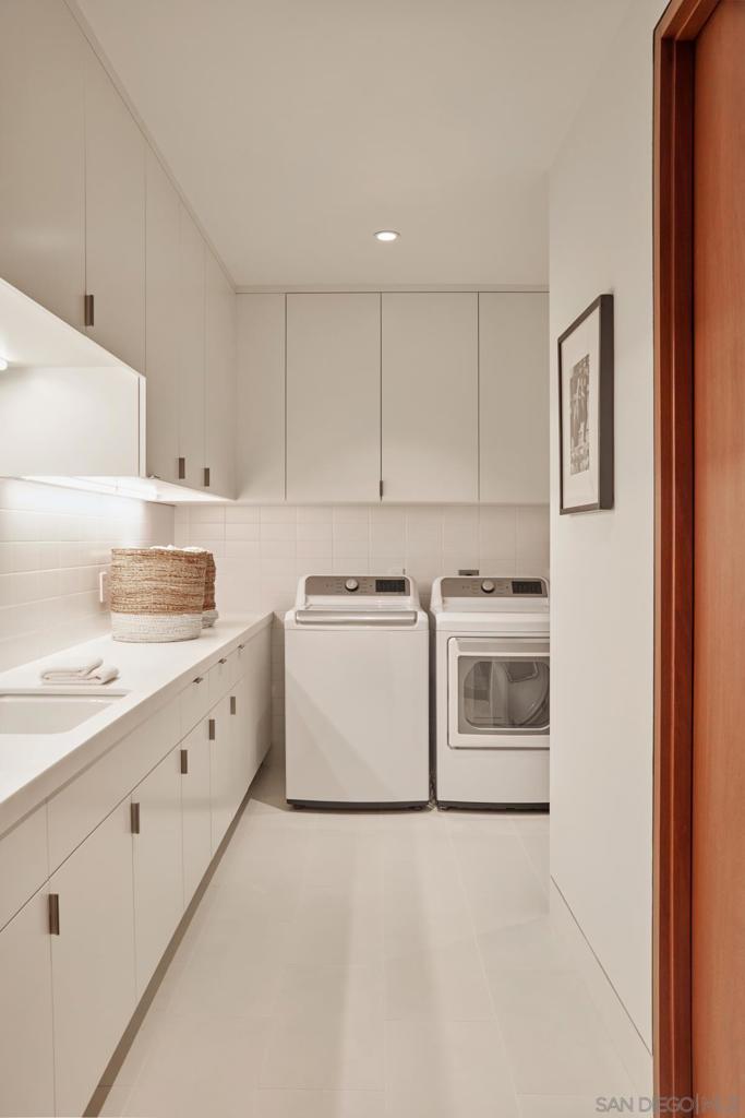 Del Mar - Residential