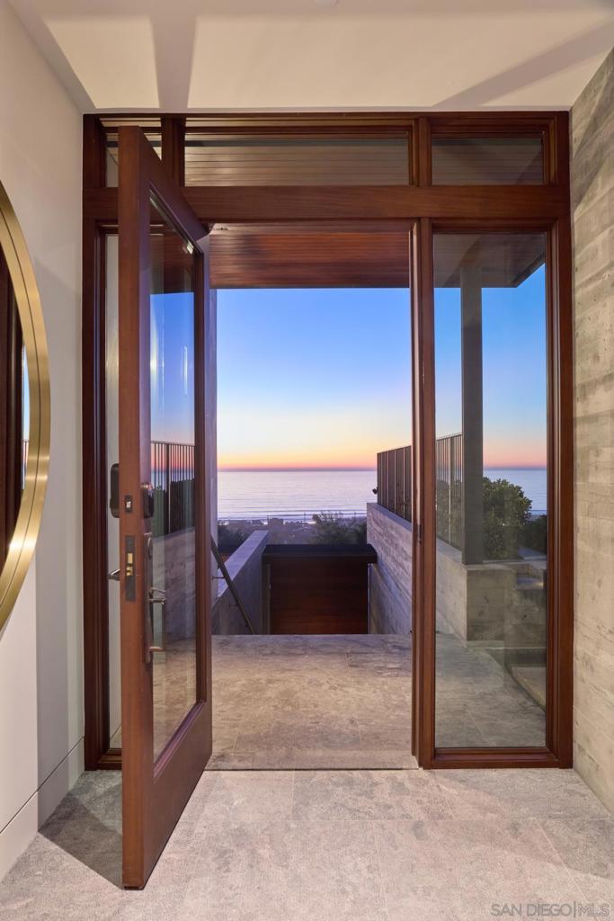 Del Mar - Residential