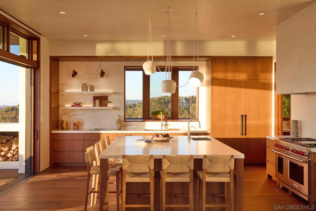 Del Mar - Residential