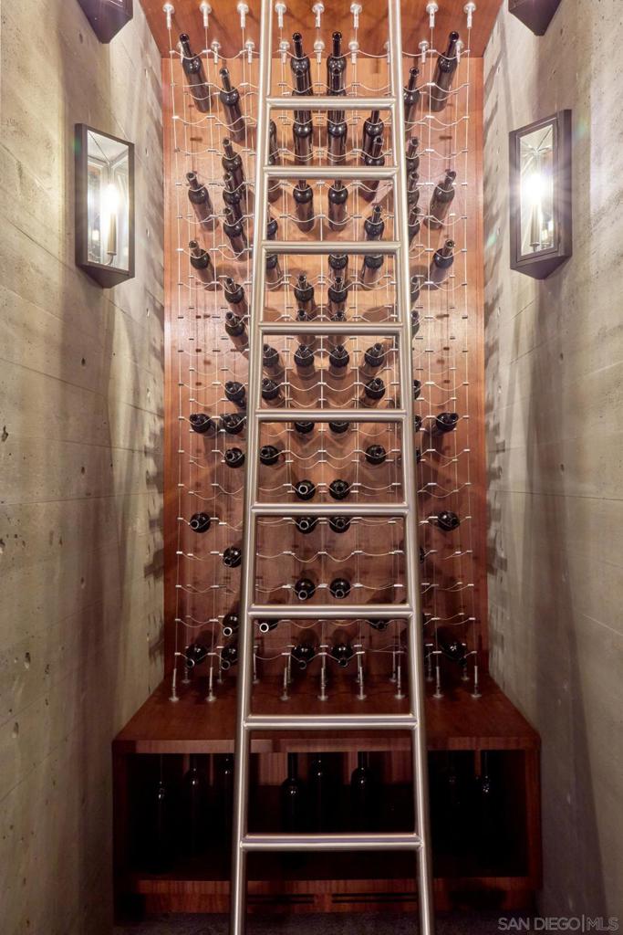 Del Mar - Residential