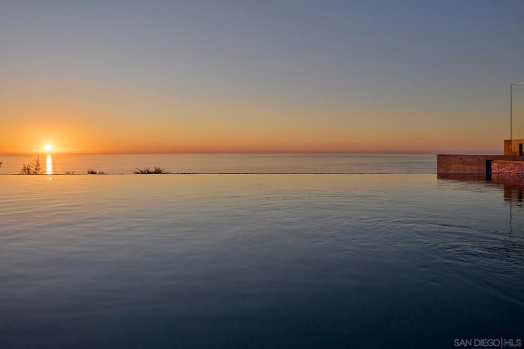 Del Mar - Residential