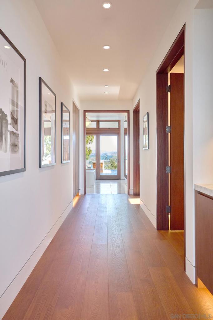 Del Mar - Residential