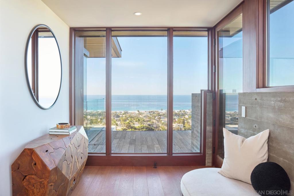 Del Mar - Residential