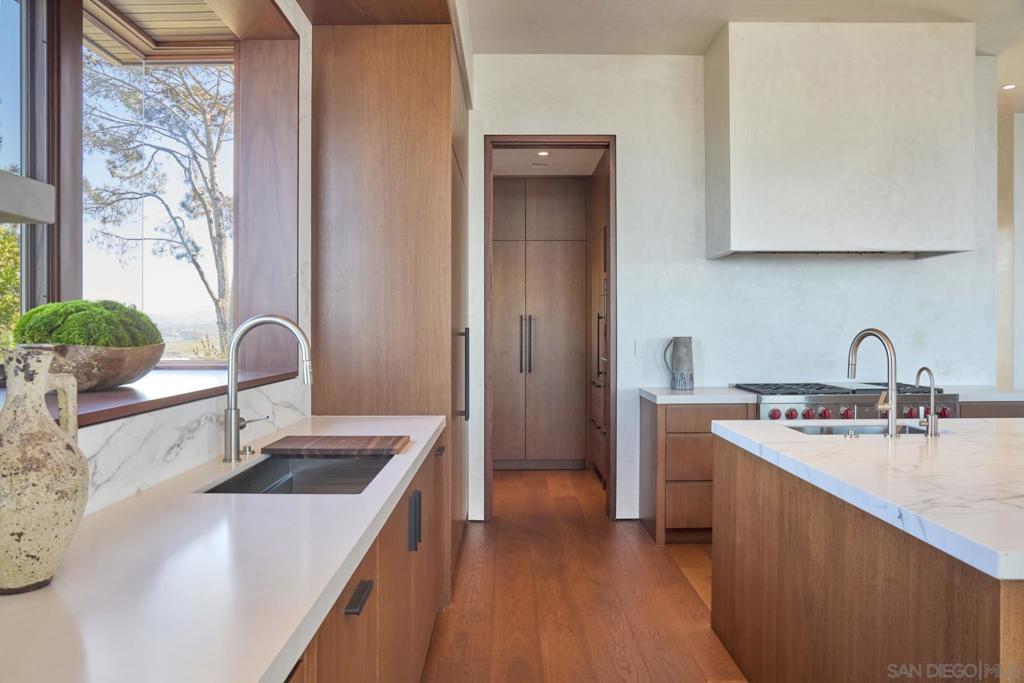 Del Mar - Residential