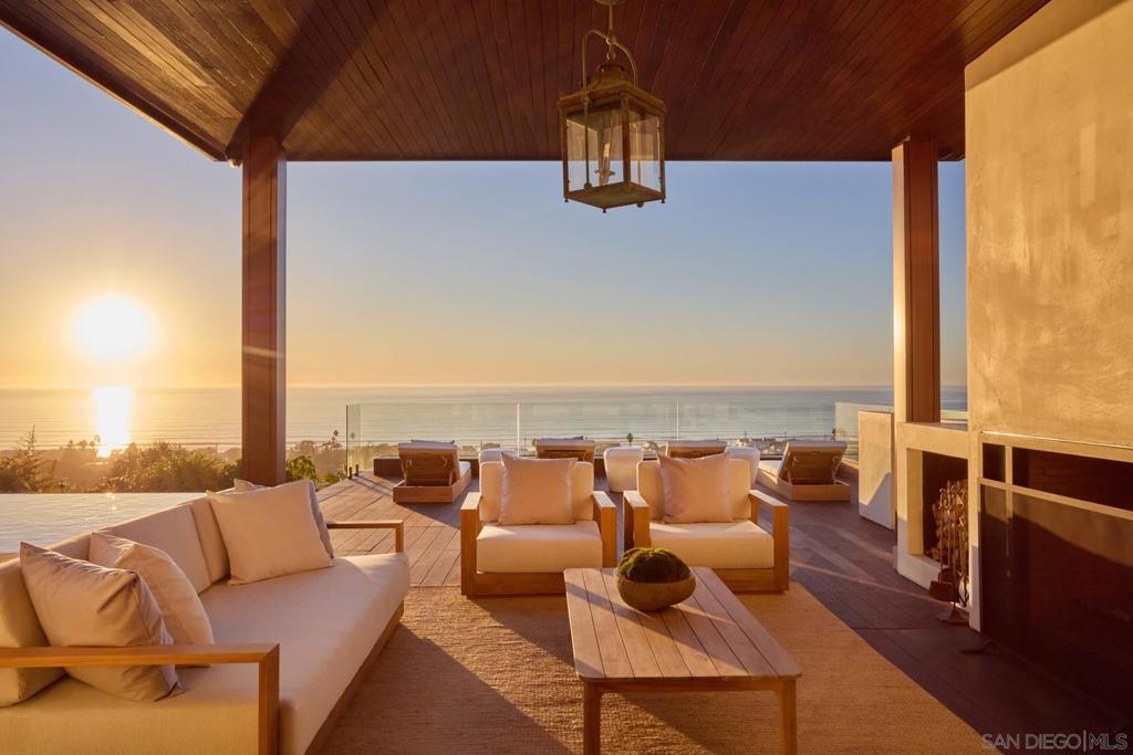 Del Mar - Residential