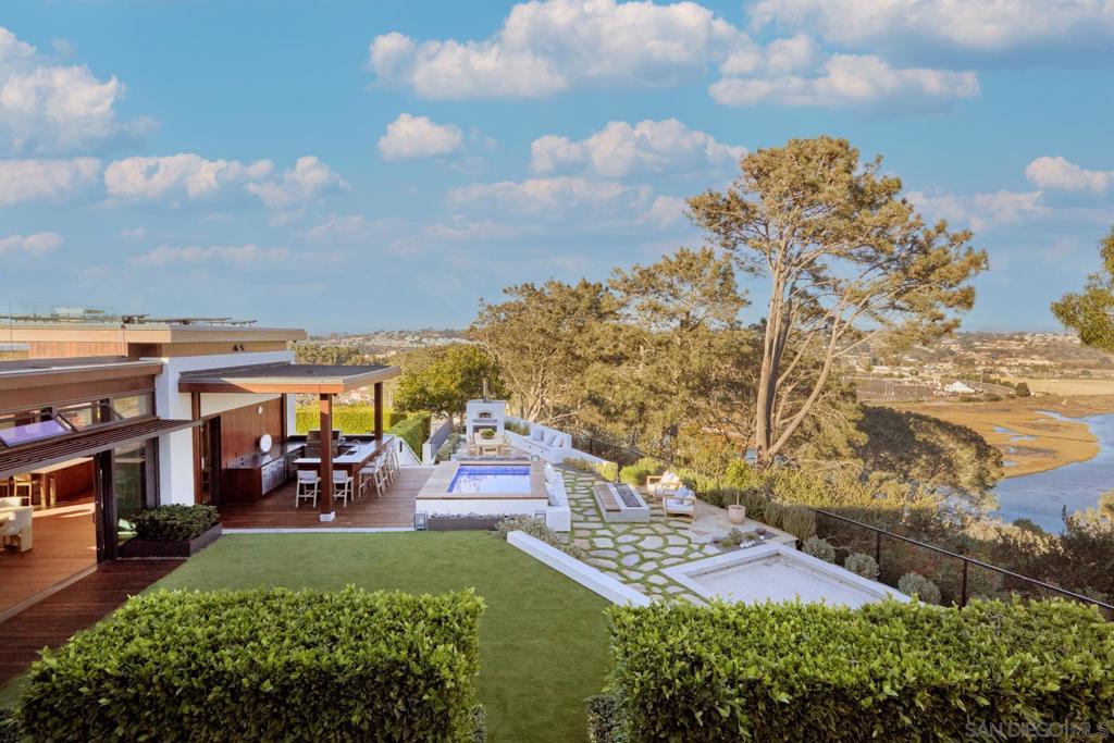 Del Mar - Residential