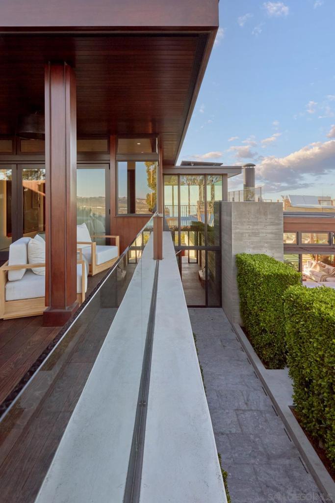 Del Mar - Residential